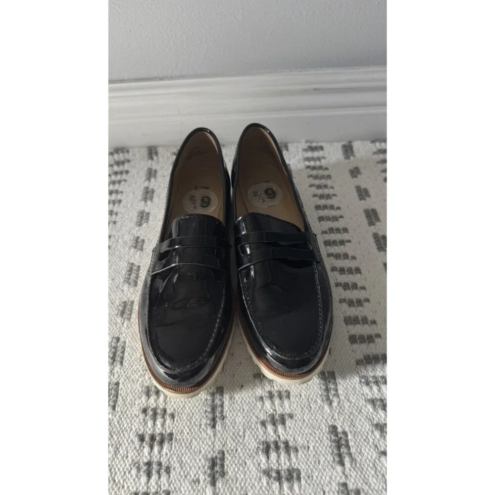 Karl Lagerfeld Paris Moyen Black Slip On Patent Leather Loafer Shoes 6.5 - Picture 2 of 7